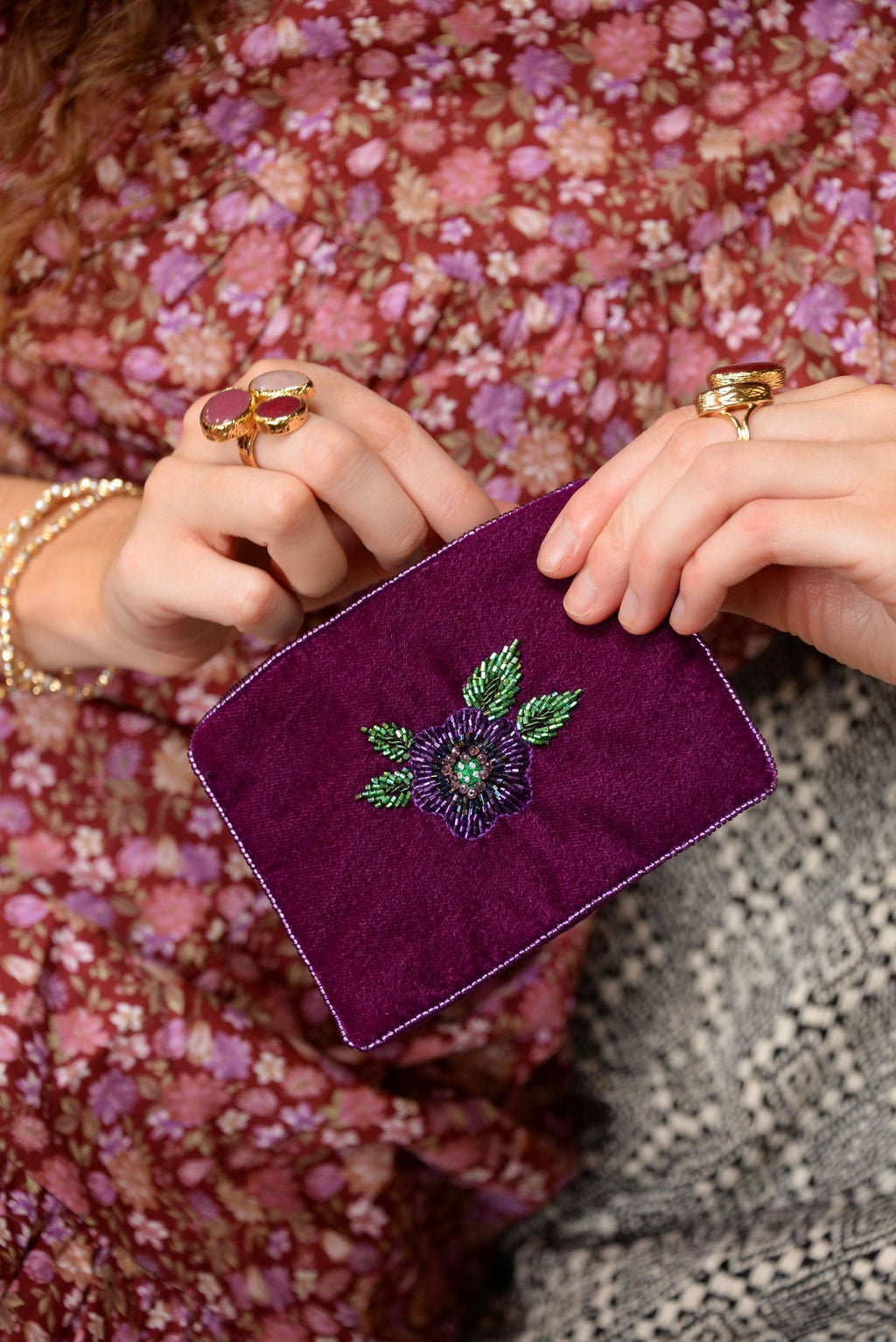 POCHETTE PETITE FLEUR VIOLETTE