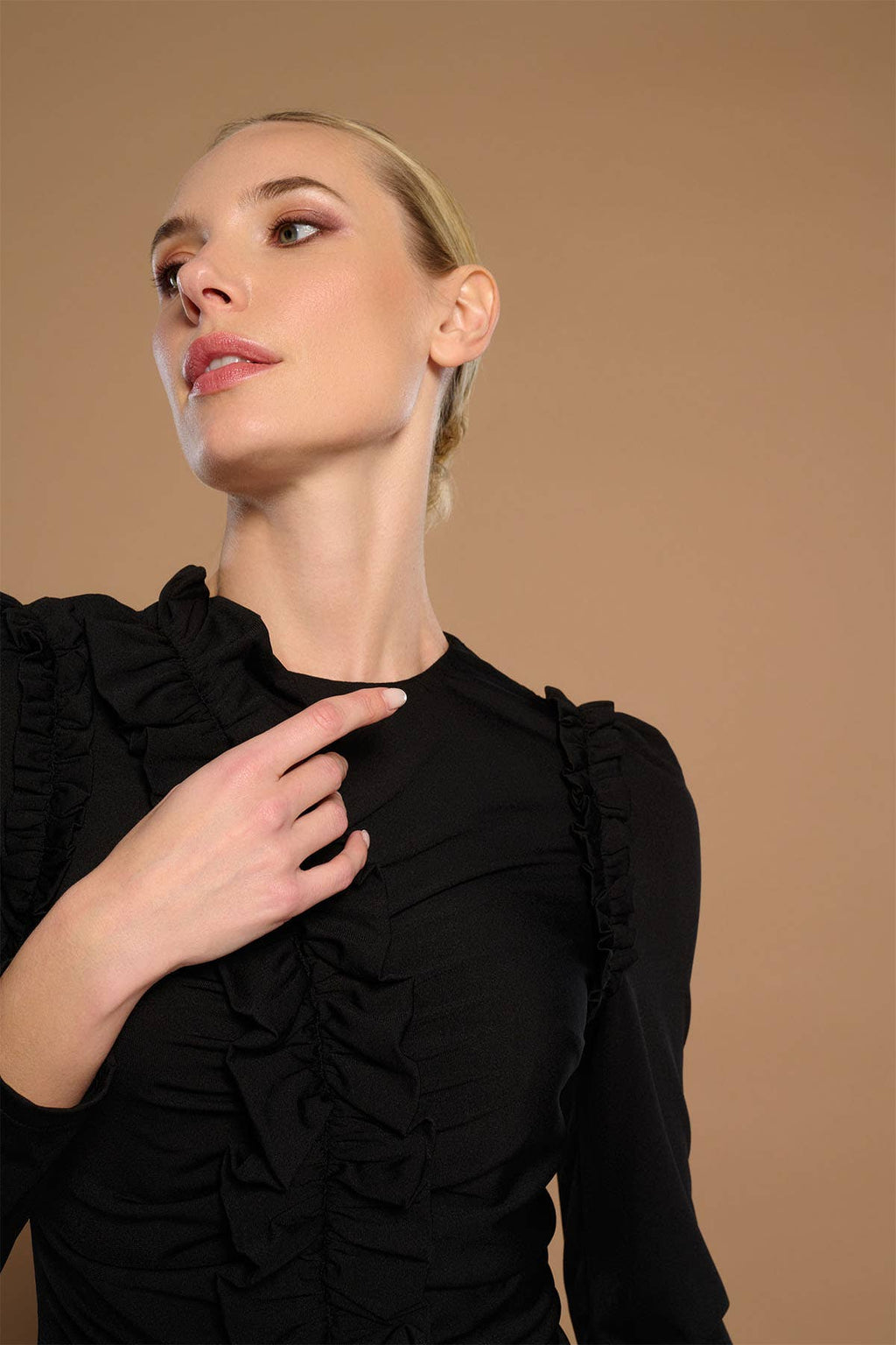 ROBE NOIRE NORA